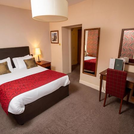 Cross Hands Hotel By Greene King Inns Old Sodbury Kültér fotó