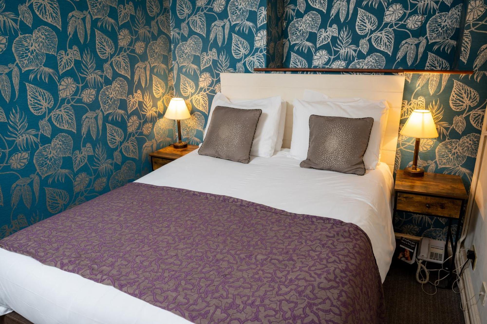 Cross Hands Hotel By Greene King Inns Old Sodbury Kültér fotó