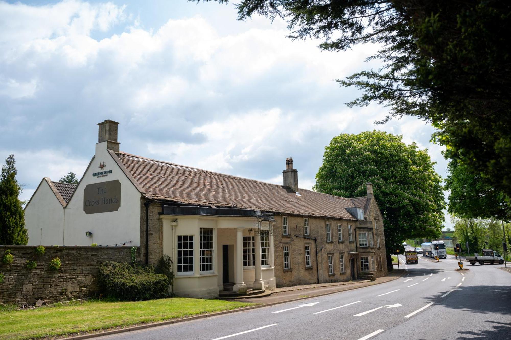Cross Hands Hotel By Greene King Inns Old Sodbury Kültér fotó
