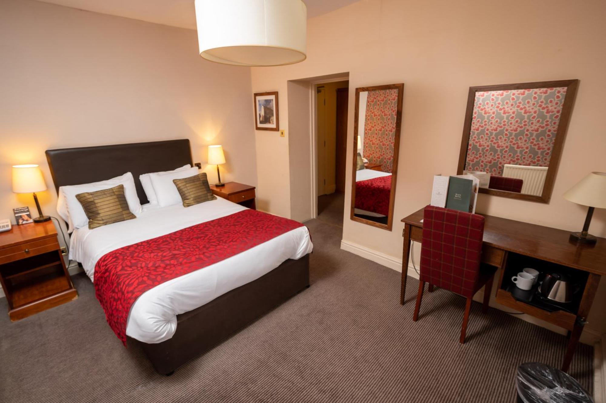 Cross Hands Hotel By Greene King Inns Old Sodbury Kültér fotó